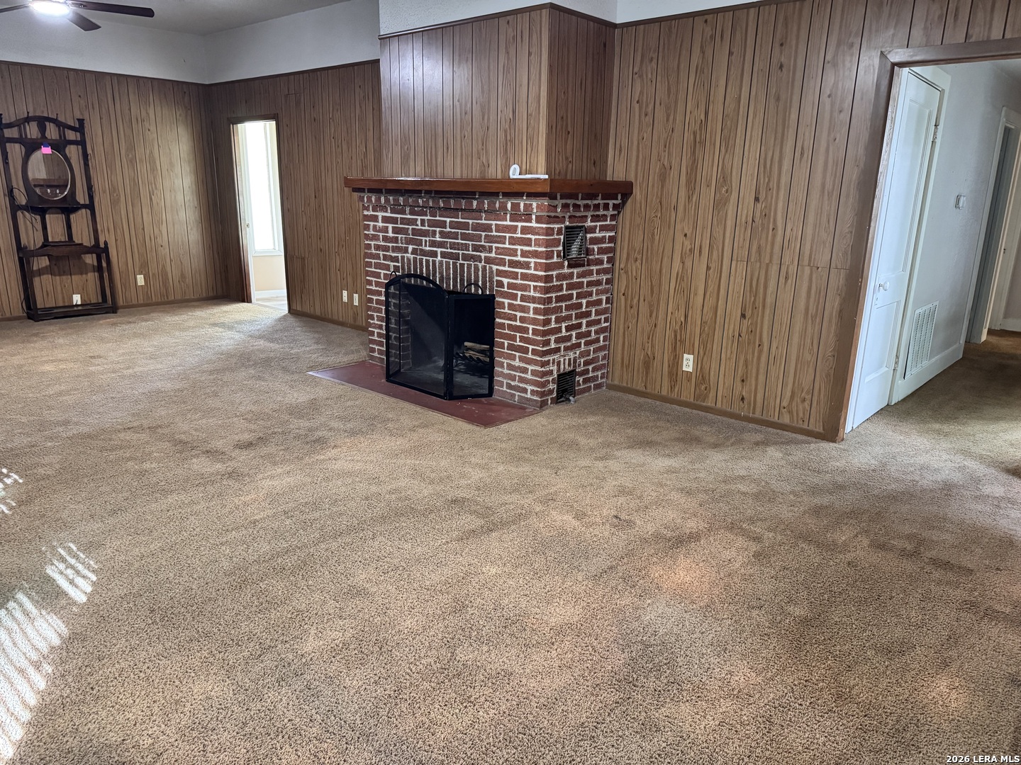 604 E Rio Grande Pearsall TX 78061