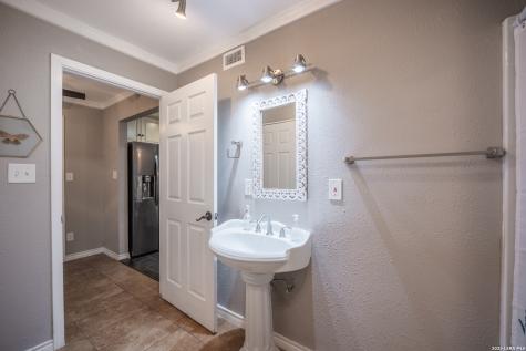 16802 Parkstone Boulevard San Antonio TX 78232
