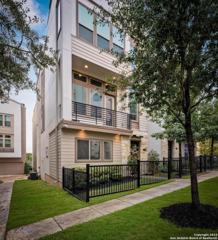 2735 N Pine Street San Antonio TX 78209