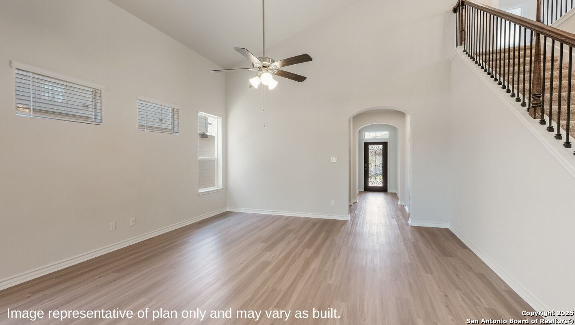 21083 Millstream Bend San Antonio TX 78266