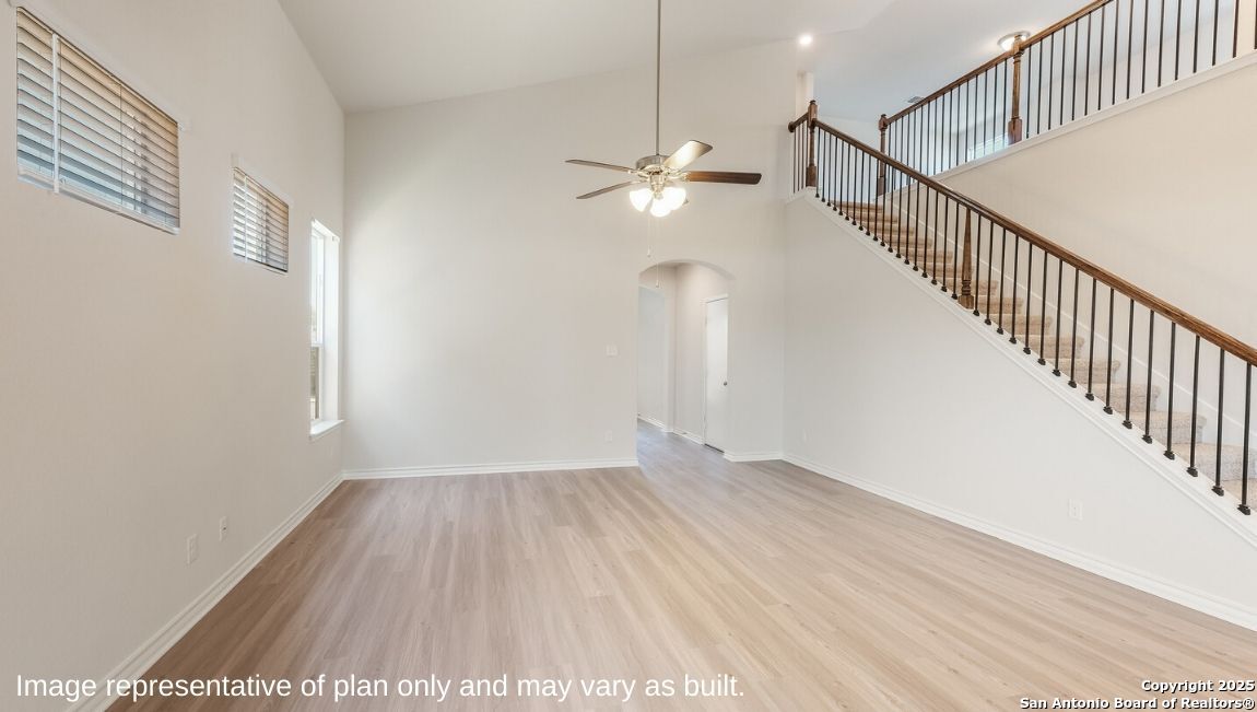 21083 Millstream Bend San Antonio TX 78266