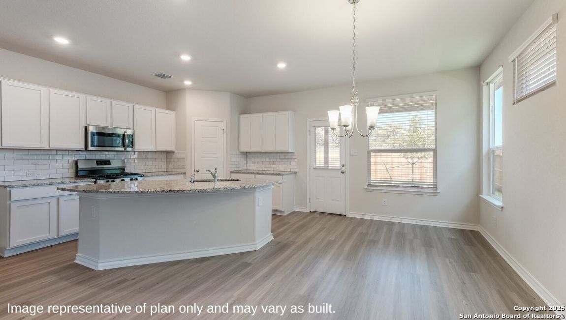 21083 Millstream Bend San Antonio TX 78266