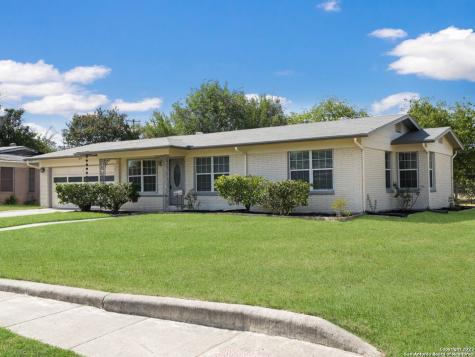383 Millwood Lane San Antonio TX 78216