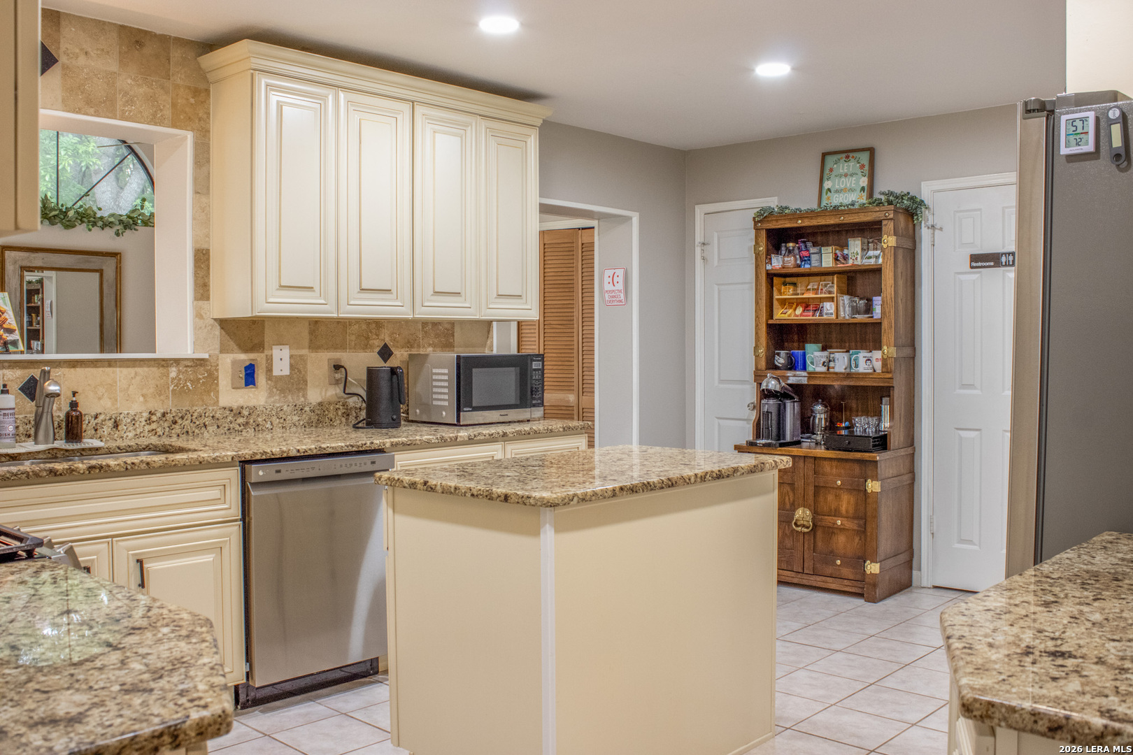 7598 Tantivity San Antonio TX 78249