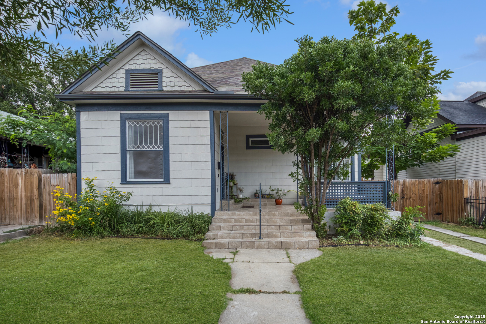 509 W Mistletoe Avenue San Antonio TX 78212