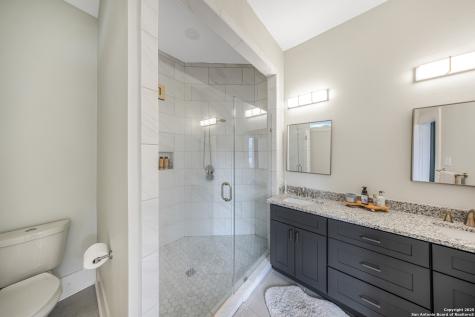 509 W Mistletoe Avenue San Antonio TX 78212