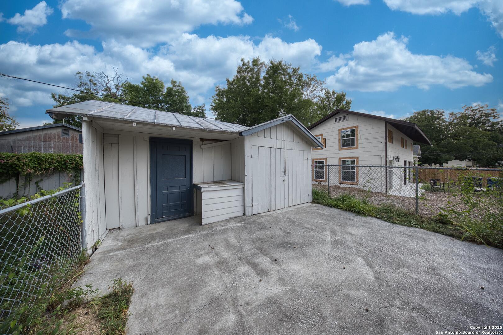 509 W Mistletoe Avenue San Antonio TX 78212