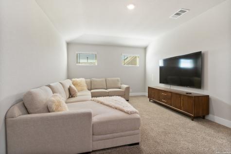5006 Gem Parkway San Antonio TX 78266