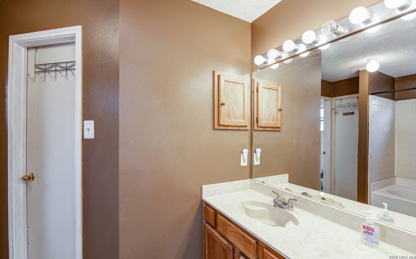 11410 Red Feather Lane San Antonio TX 78245