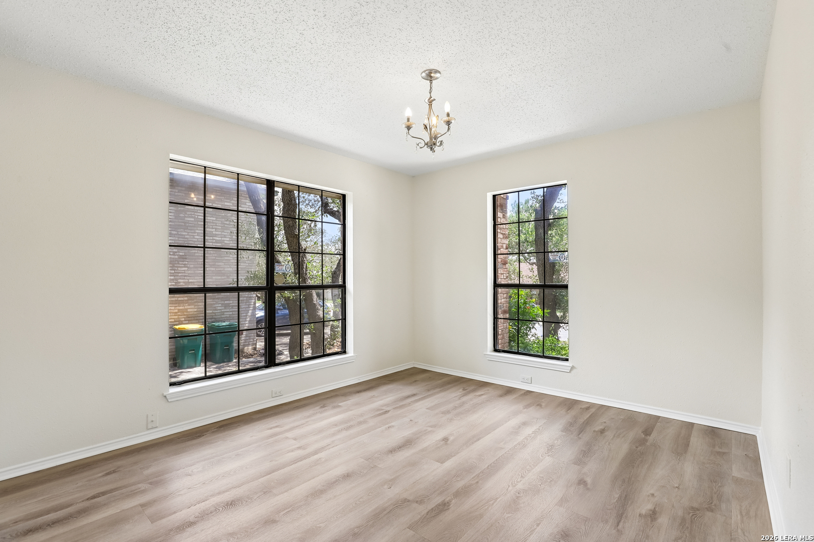 11202 Forest Shower Live Oak TX 78233