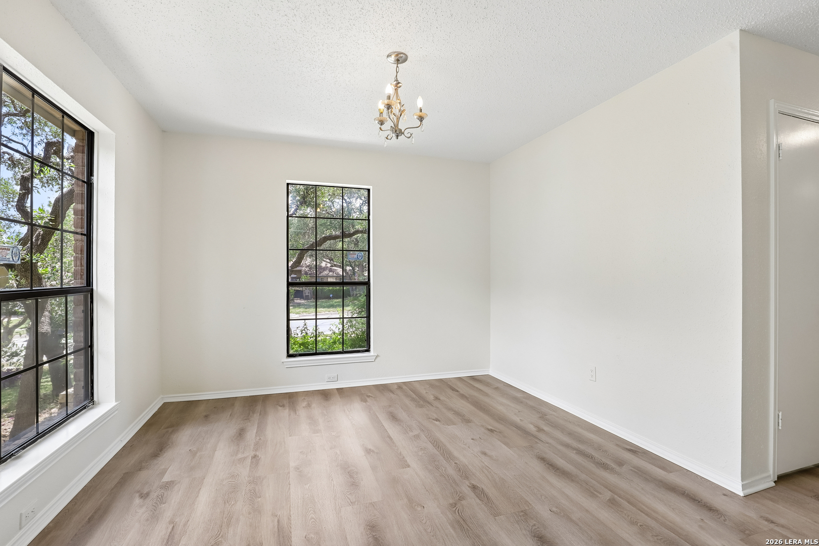 11202 Forest Shower Live Oak TX 78233