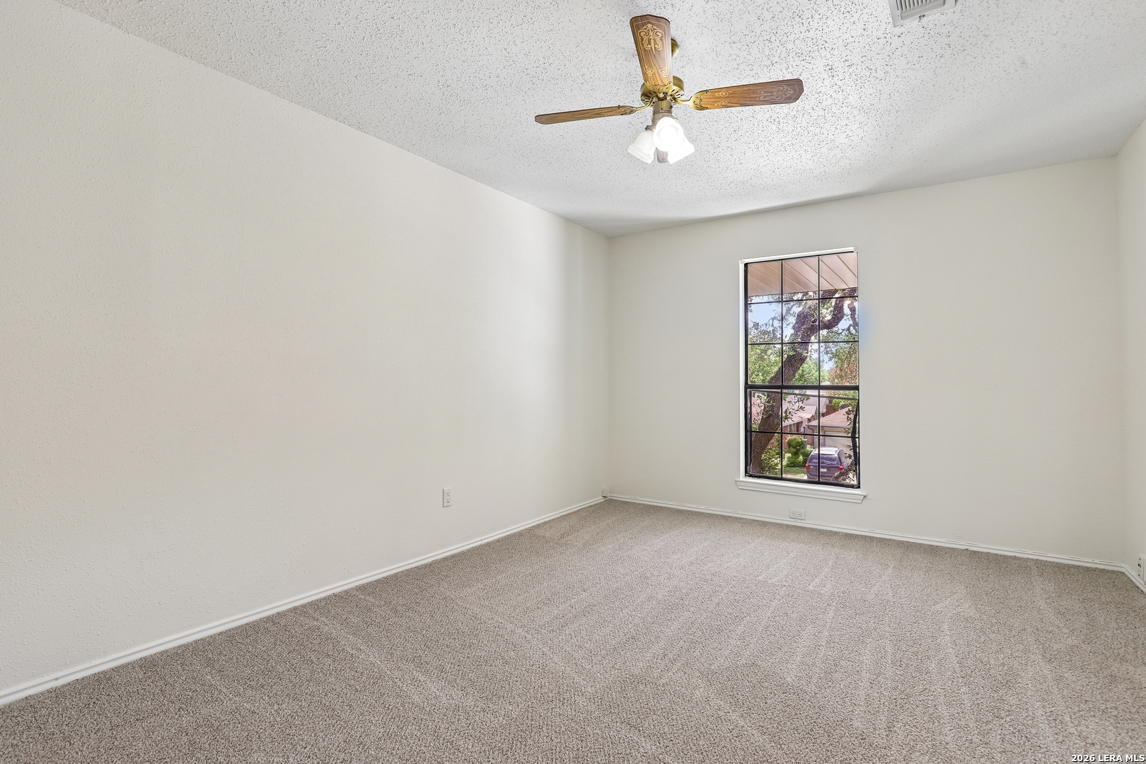 11202 Forest Shower Live Oak TX 78233