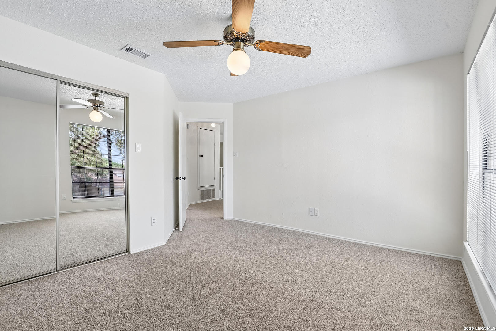11202 Forest Shower Live Oak TX 78233