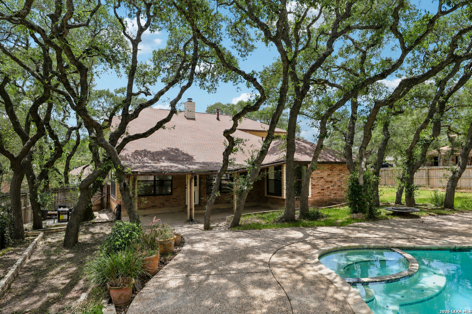 11202 Forest Shower Live Oak TX 78233
