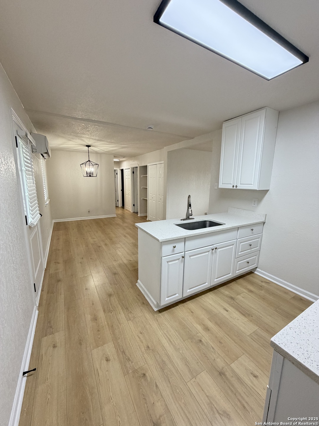 123 Moss Valley San Antonio TX 78227