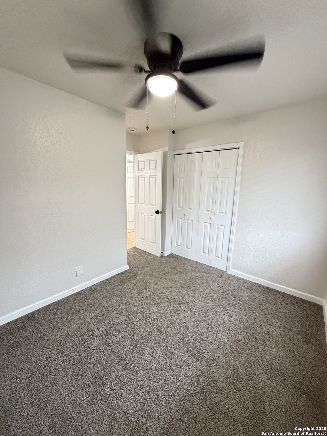 123 Moss Valley San Antonio TX 78227