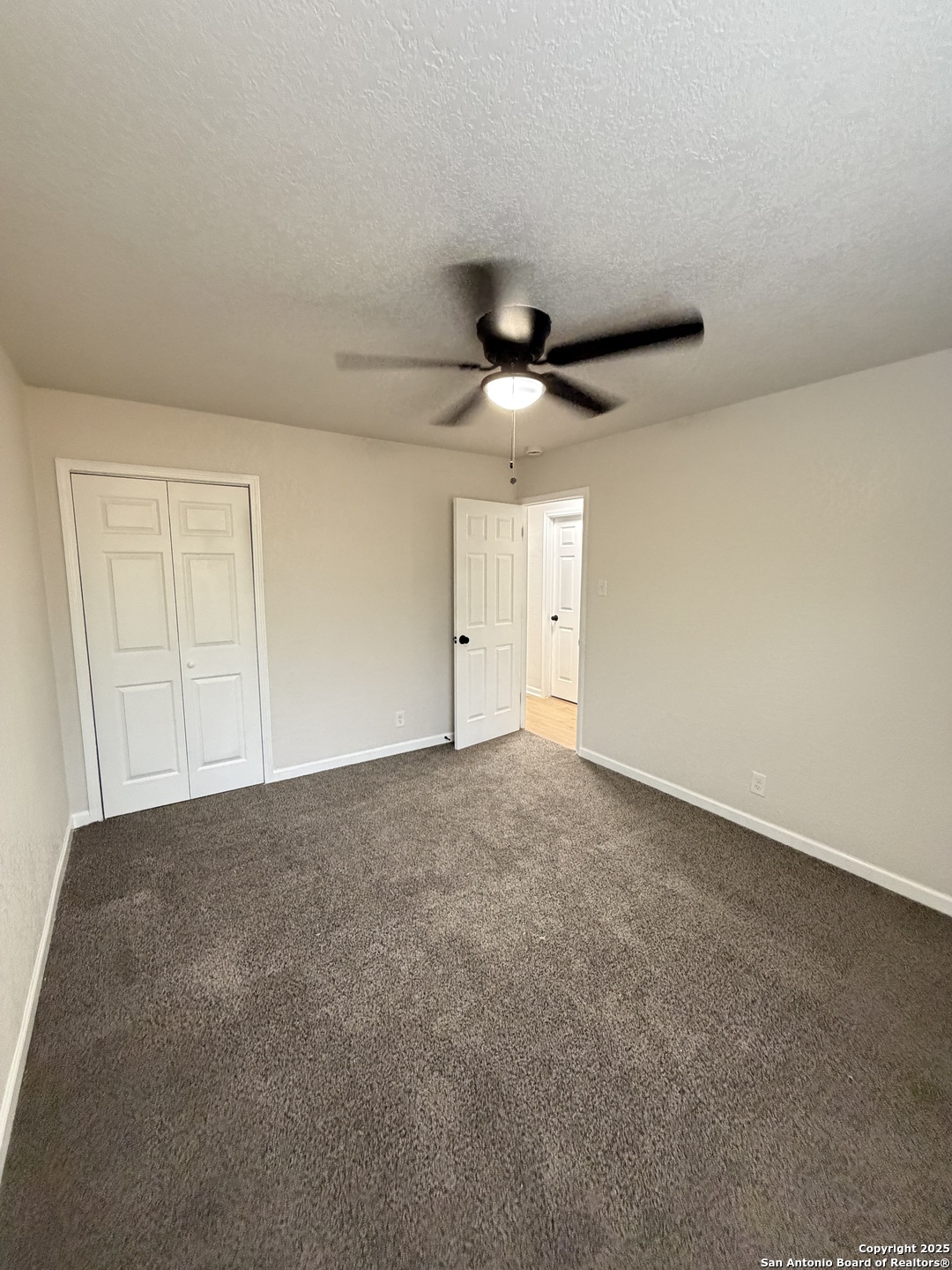 123 Moss Valley San Antonio TX 78227