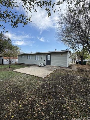123 Moss Valley San Antonio TX 78227