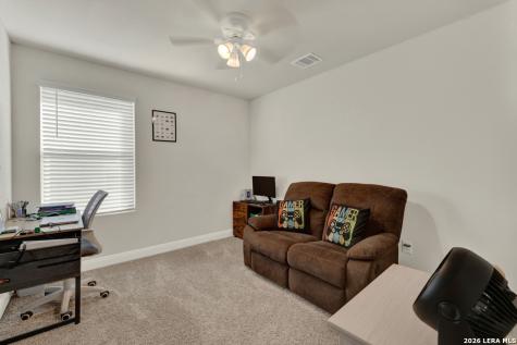 1316 Parkwood Seguin TX 78155