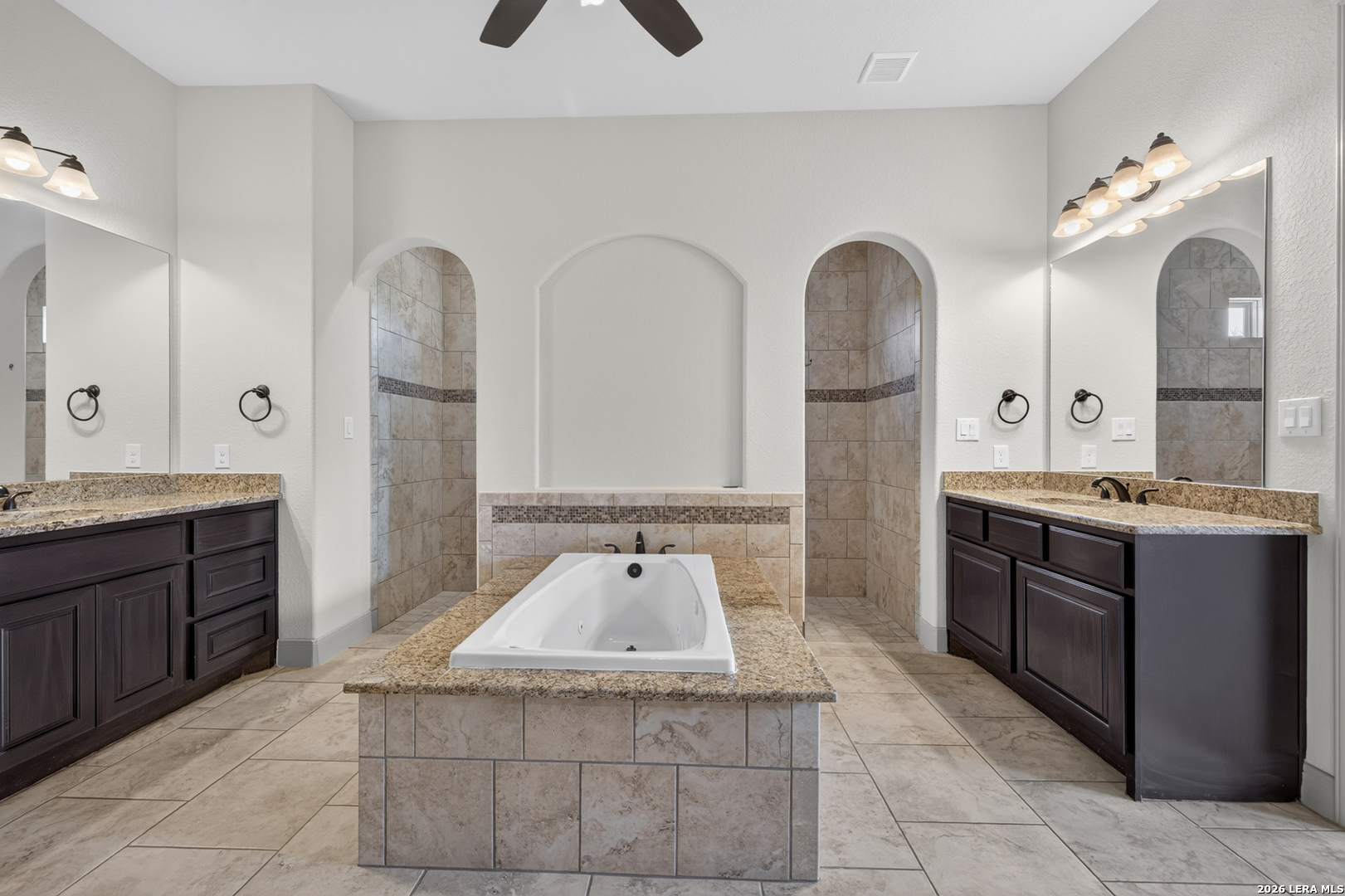806 Shady Hollow New Braunfels TX 78132