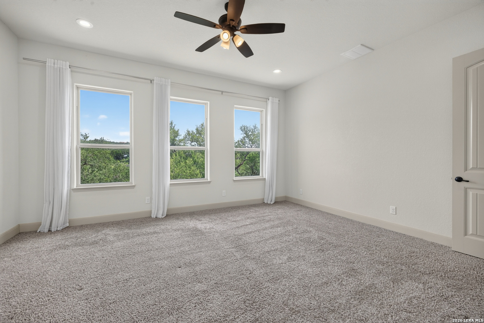 806 Shady Hollow New Braunfels TX 78132