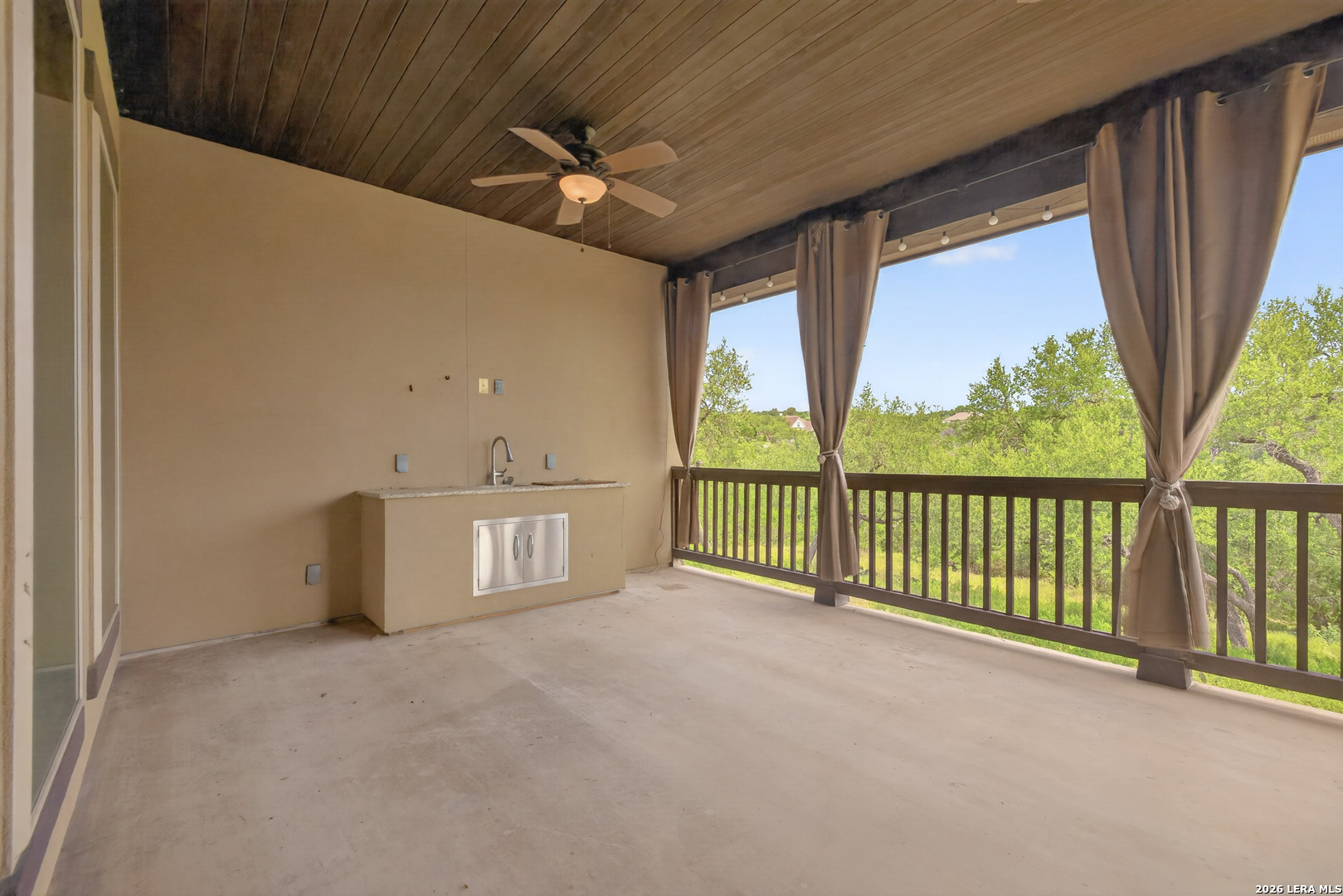 806 Shady Hollow New Braunfels TX 78132