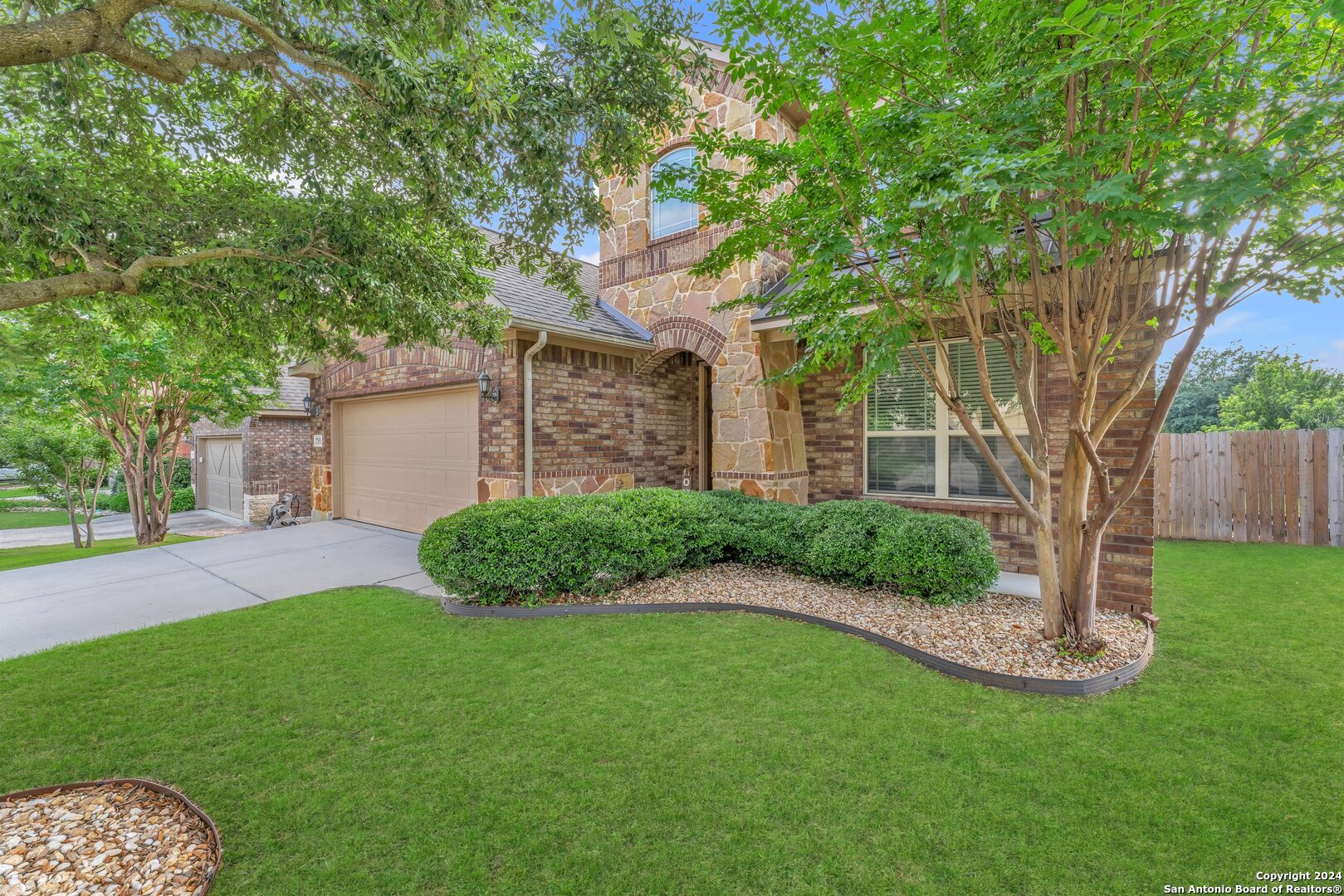 27151 Smokey Chase Boerne TX 78015
