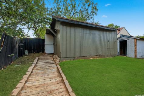 4013 Sun Harbour San Antonio TX 78244