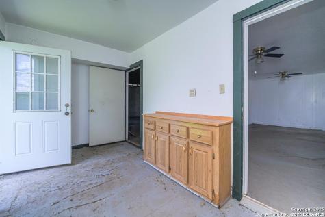 519 Fm 623 Pettus TX 78146