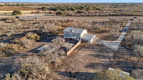 3940 Us Highway 90 Hondo TX 78861