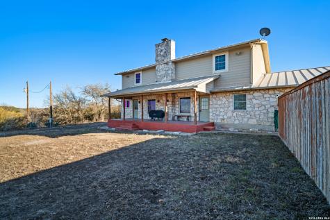 3940 Us Highway 90 Hondo TX 78861