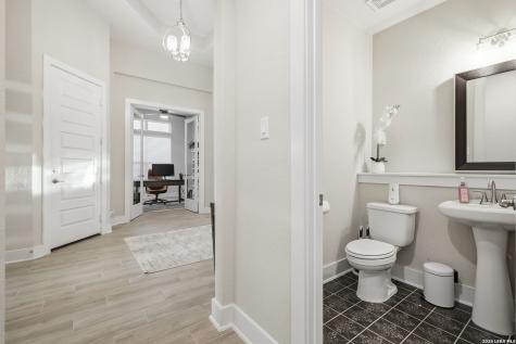 24718 Resort Parkway San Antonio TX 78261