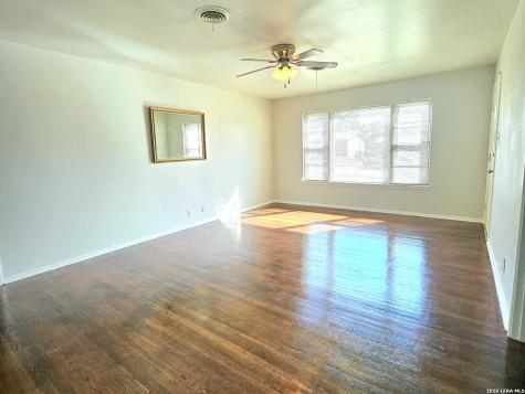 4703 Chedder Drive San Antonio TX 78229