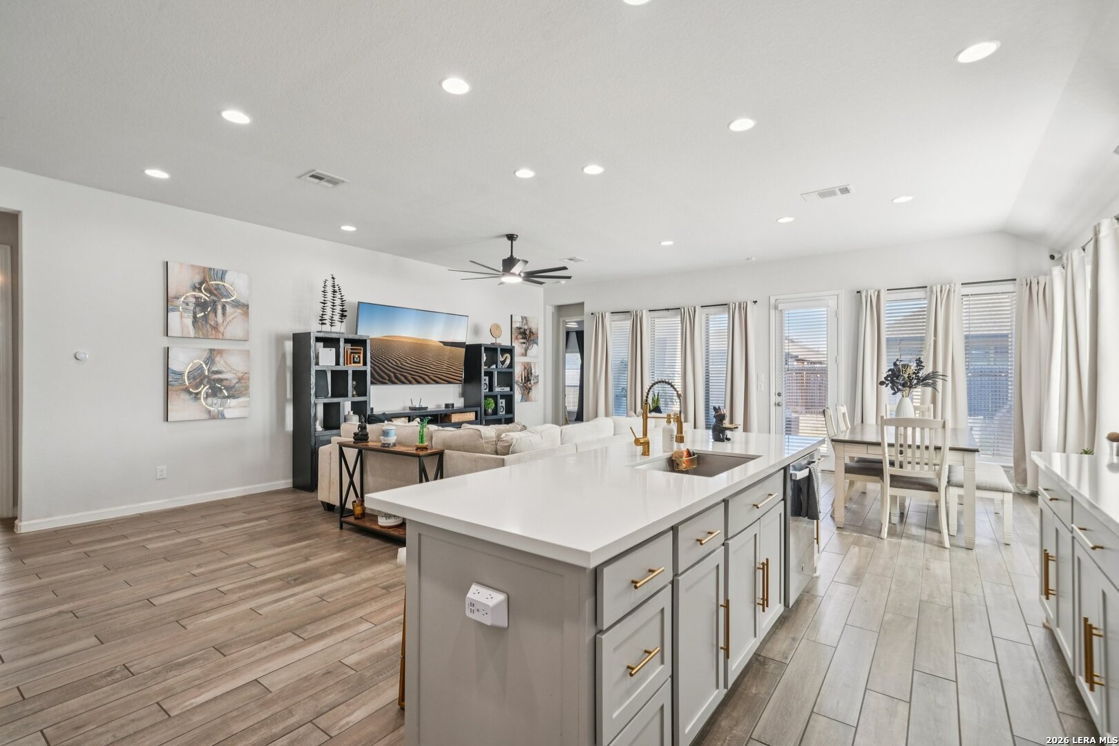 14319 Apache Wells San Antonio TX 78254