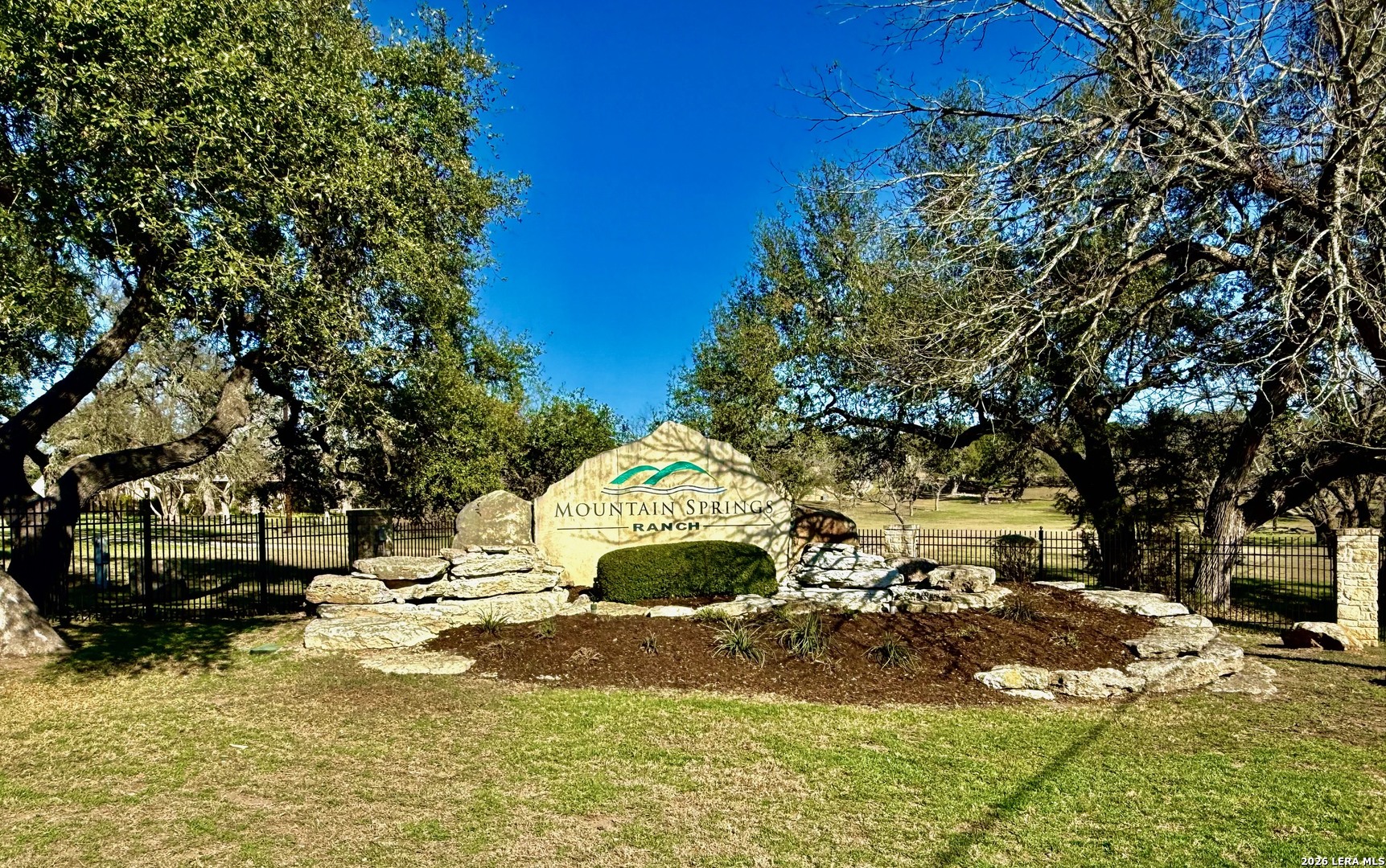 1516 Mount Bear Canyon Lake TX 78133