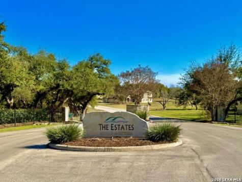 1516 Mount Bear Canyon Lake TX 78133