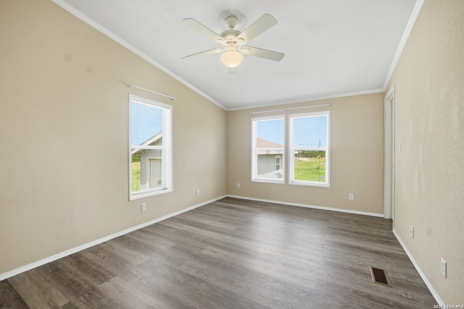 672 Cutters Trail Pipe Creek TX 78063