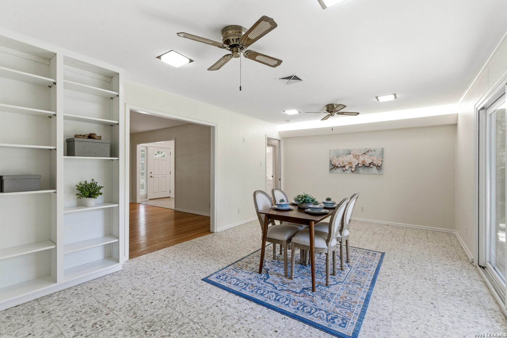 334 Royal Oaks San Antonio TX 78209