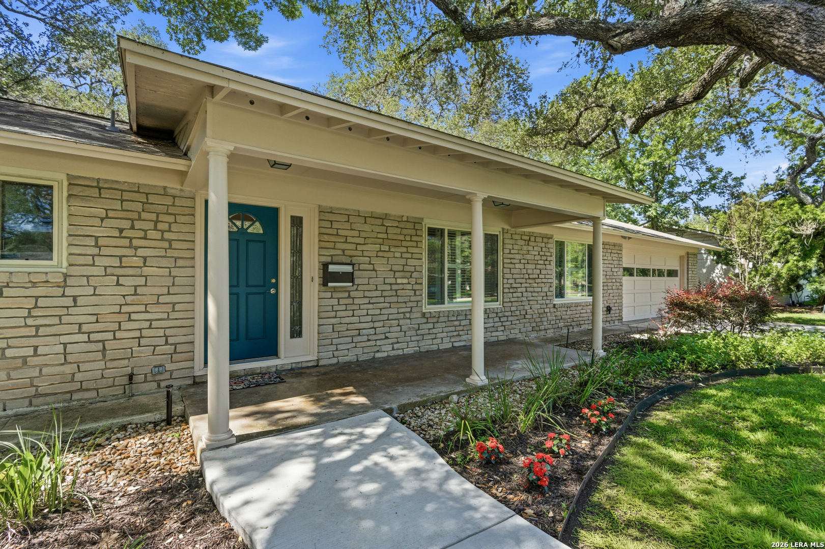 334 Royal Oaks San Antonio TX 78209