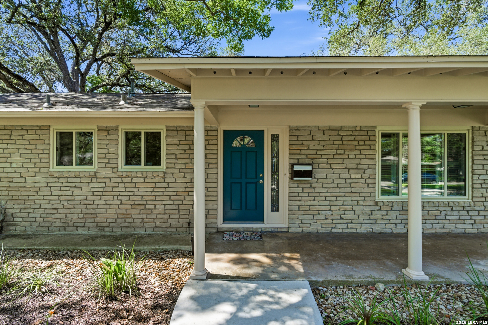 334 Royal Oaks San Antonio TX 78209