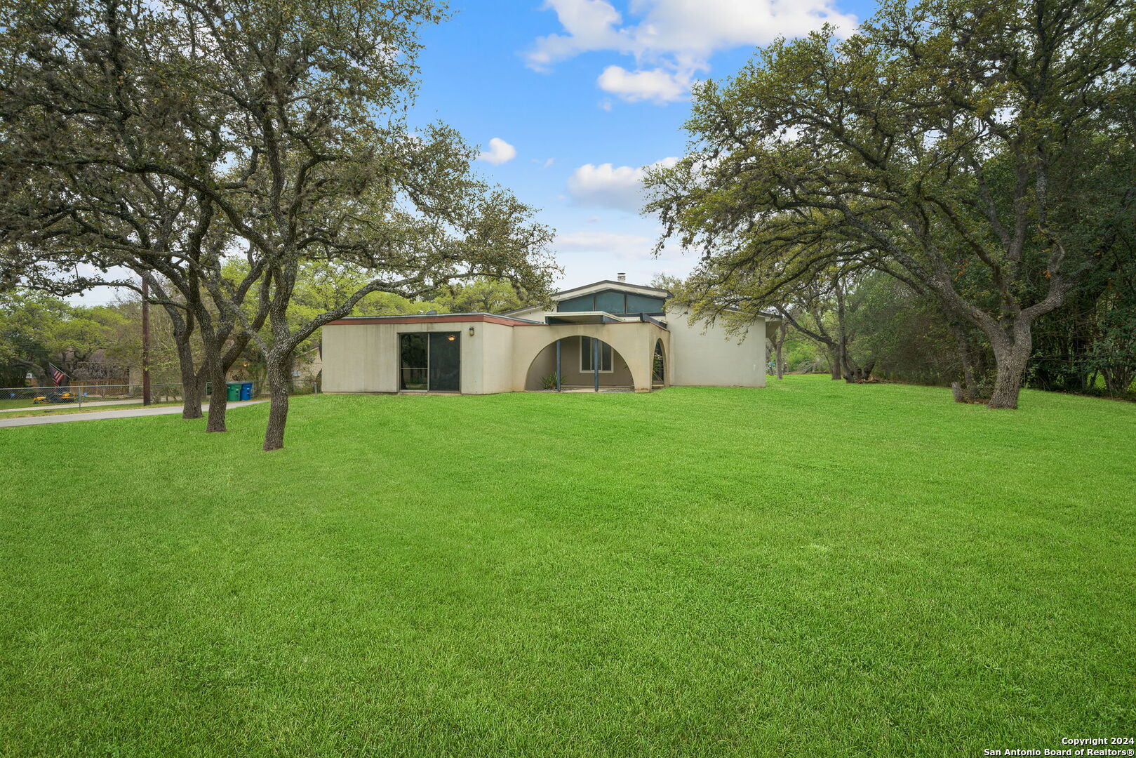 15525 Oak Grove Drive San Antonio TX 78255