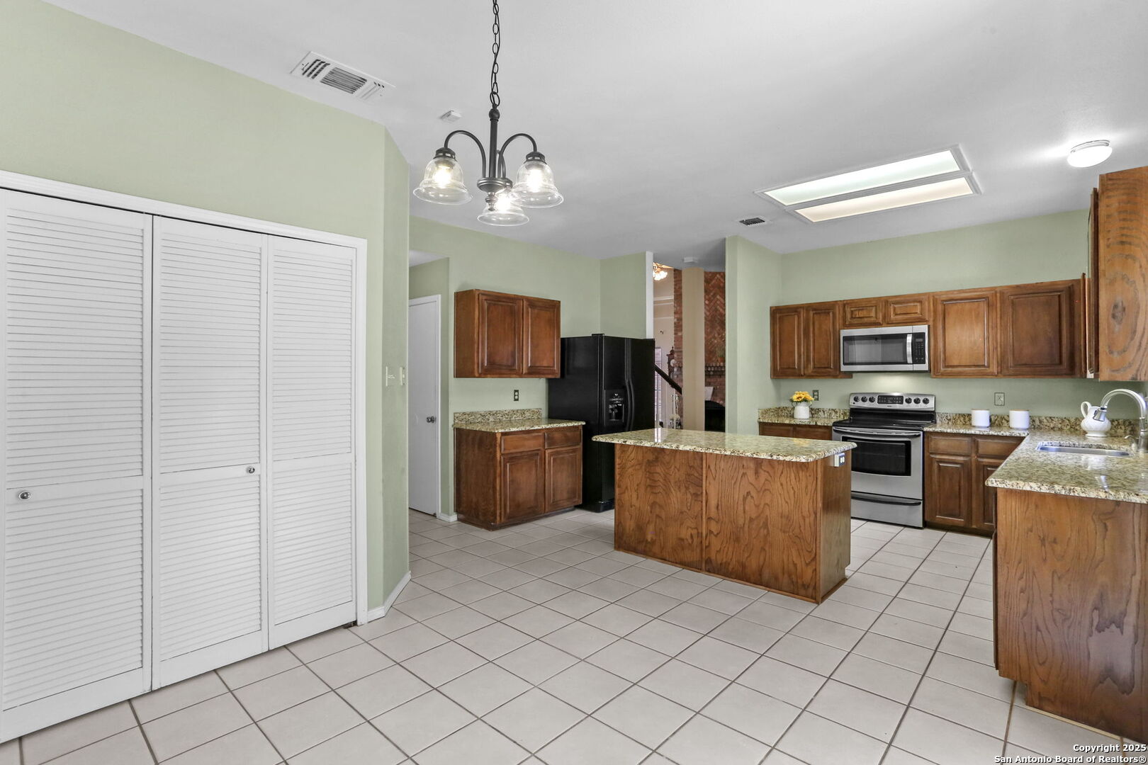 13907 Blenhein Ridge San Antonio TX 78231
