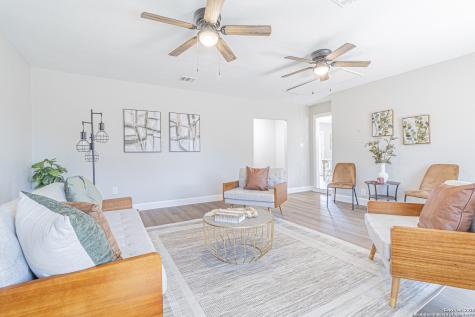 7203 Bellbrook San Antonio TX 78227