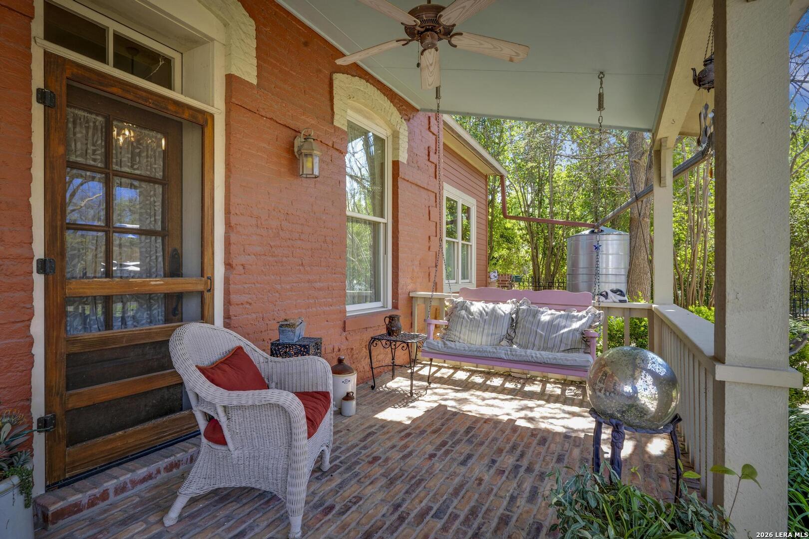 101 Landa Boerne TX 78006