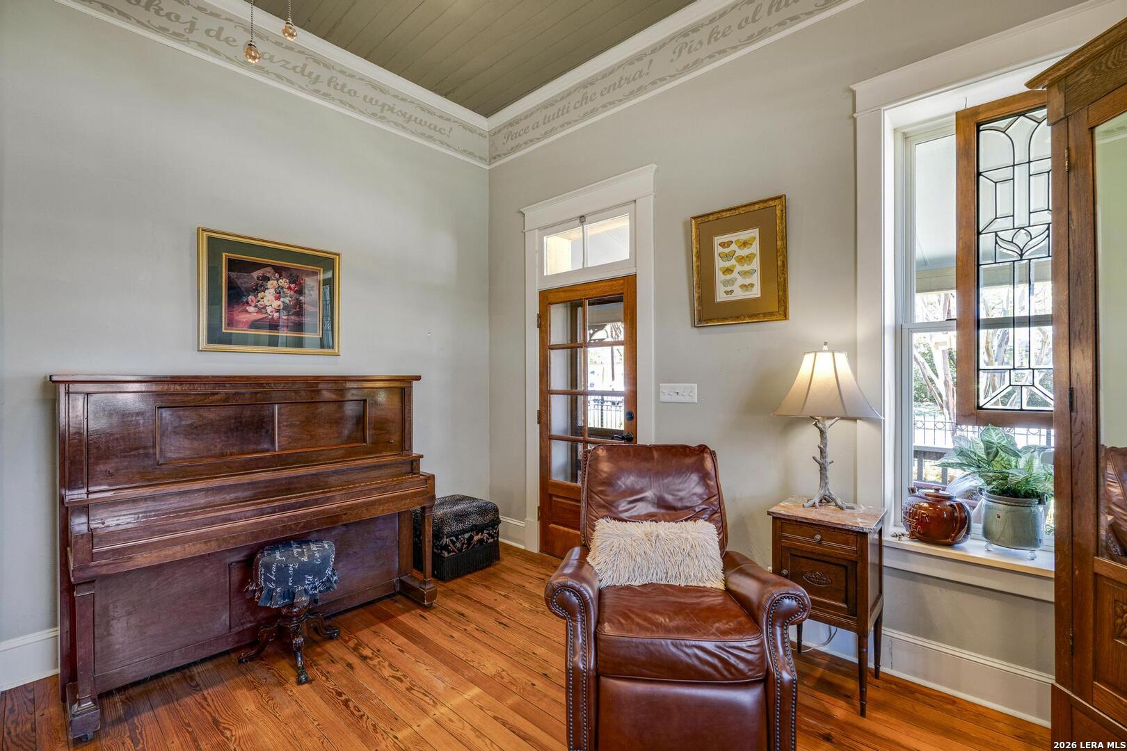 101 Landa Boerne TX 78006