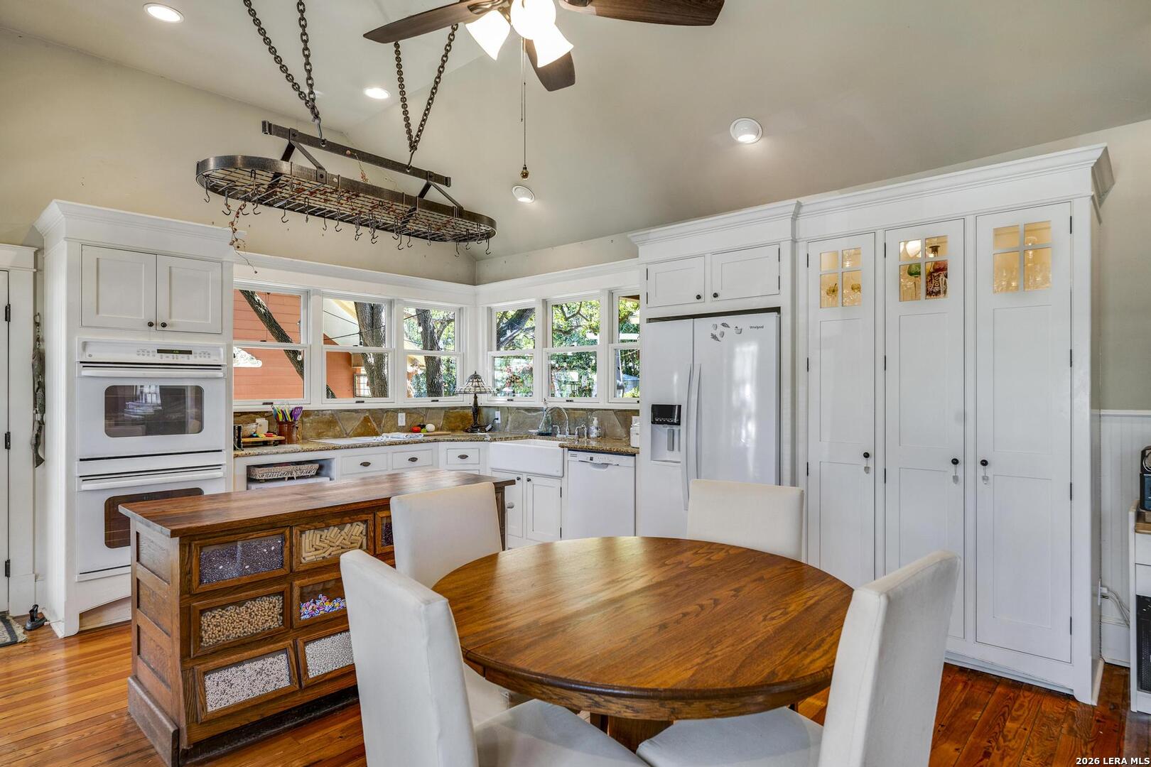 101 Landa Boerne TX 78006