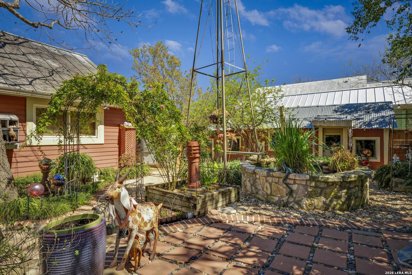101 Landa Boerne TX 78006