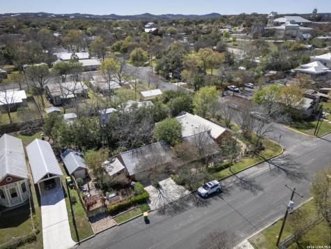 101 Landa Boerne TX 78006