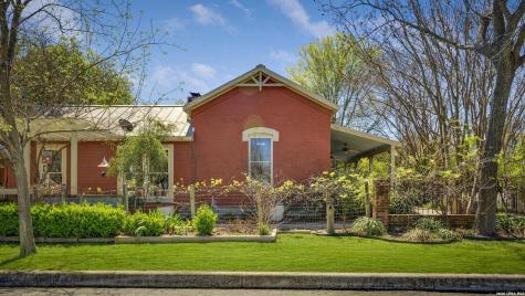 101 Landa Boerne TX 78006