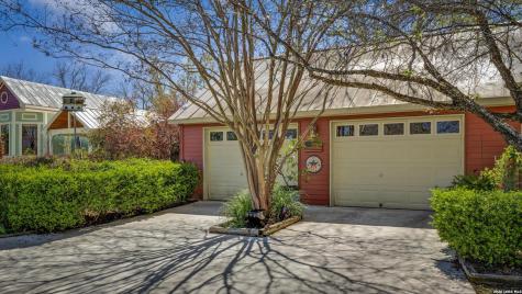 101 Landa Boerne TX 78006